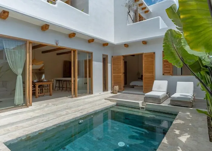 Vakantiehuis Rice Field Rooftop - Private Pool - Outdoor Bath Cemagi